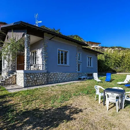 بيت للعطل Casa Claretta تينيالي